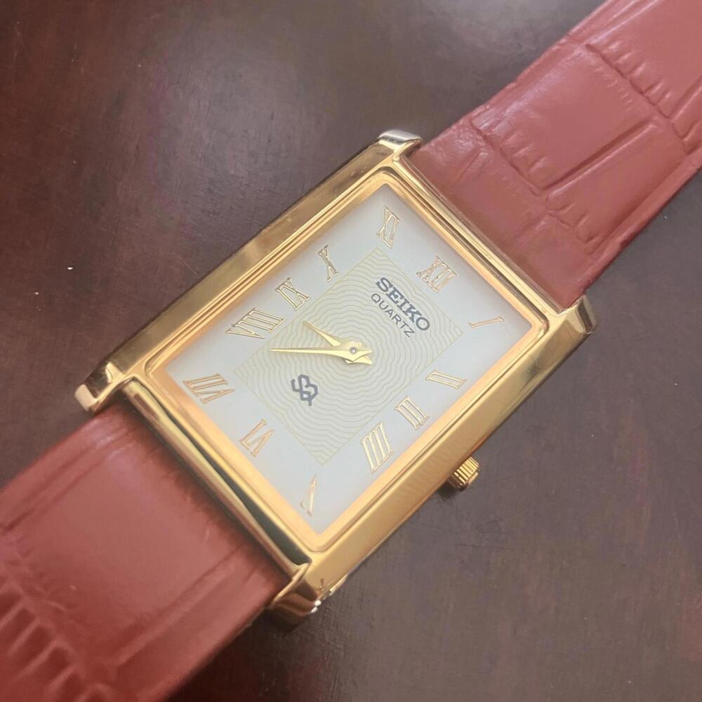 Seiko Gold Watch with Tan Leather Strap Rare Vintage